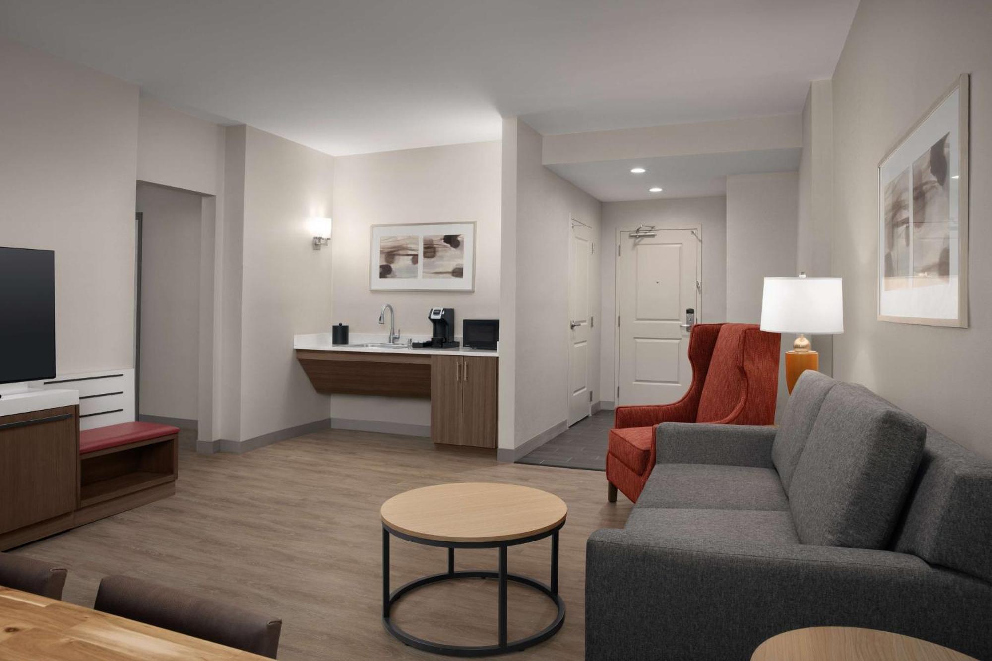 Hilton Garden Inn Philadelphia-Fort Washington Bagian luar foto